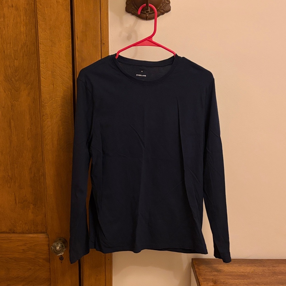 Everlane Organic Cotton Navy Long Sleeve Tee